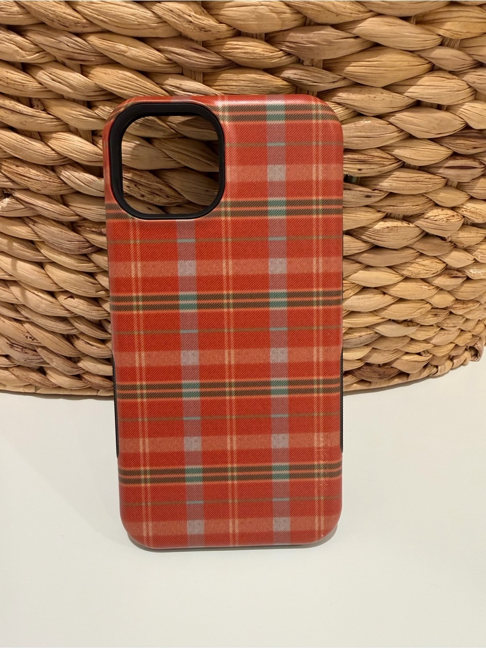 Casley Spiced Chai
Fall Plaid Case iPhone 14